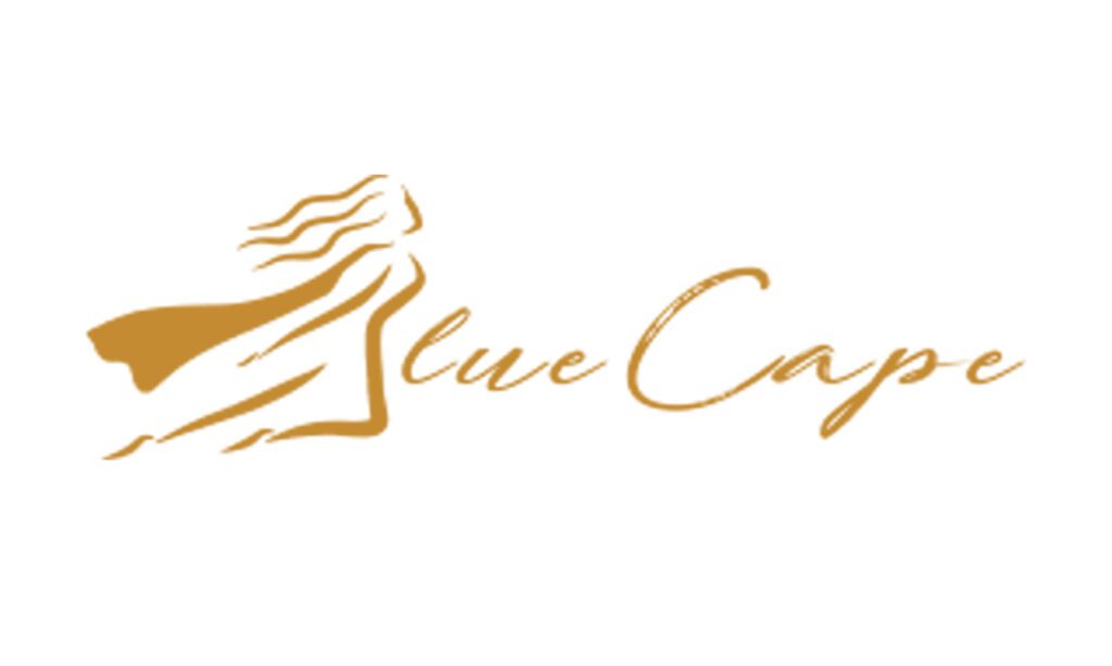 A gold colored logo of blue canyon resort.